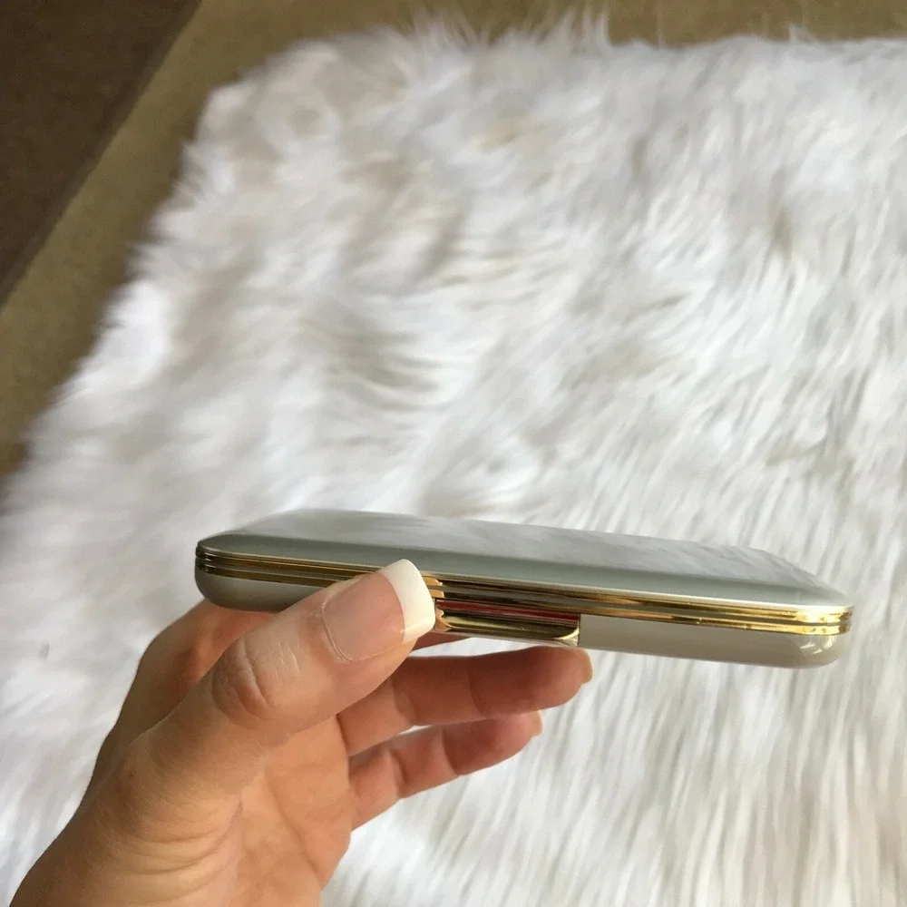 Mary Kay FOUNDATION COMPACT ‎ 869100 PLATINUM Empty Refillable NIB NEW